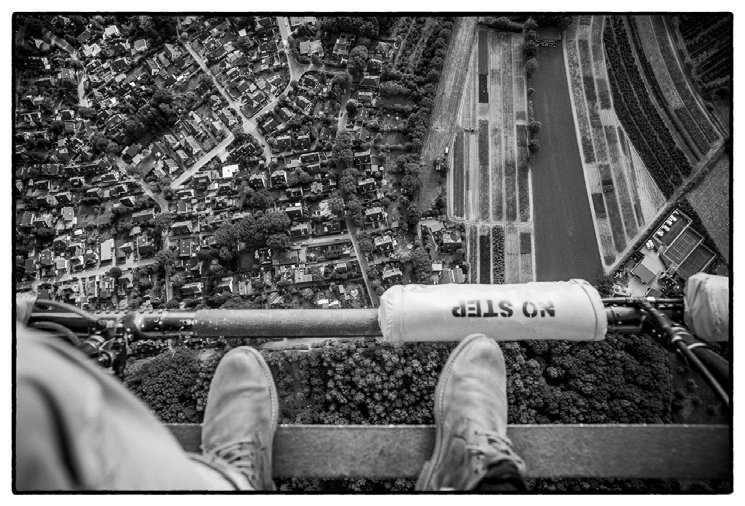 Confrontation — Hamburg